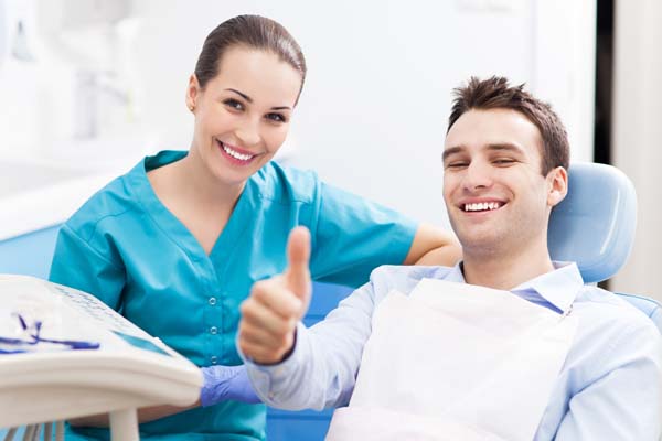 What Is The Dental Restoration Process For Veneers?