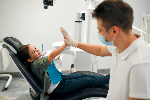 Kid Friendly Dentist Tips: Stress Free Visits And Strong Habits